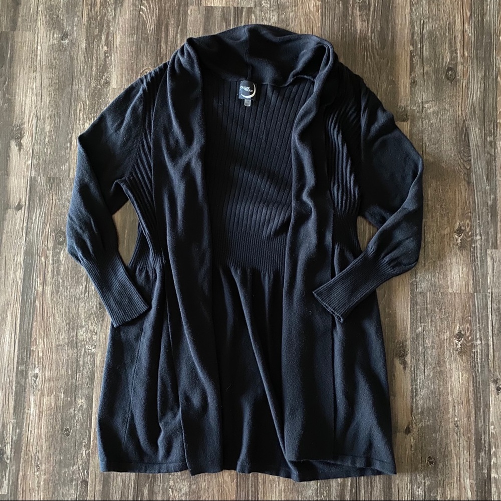 Women’s Basic Black Cardigan